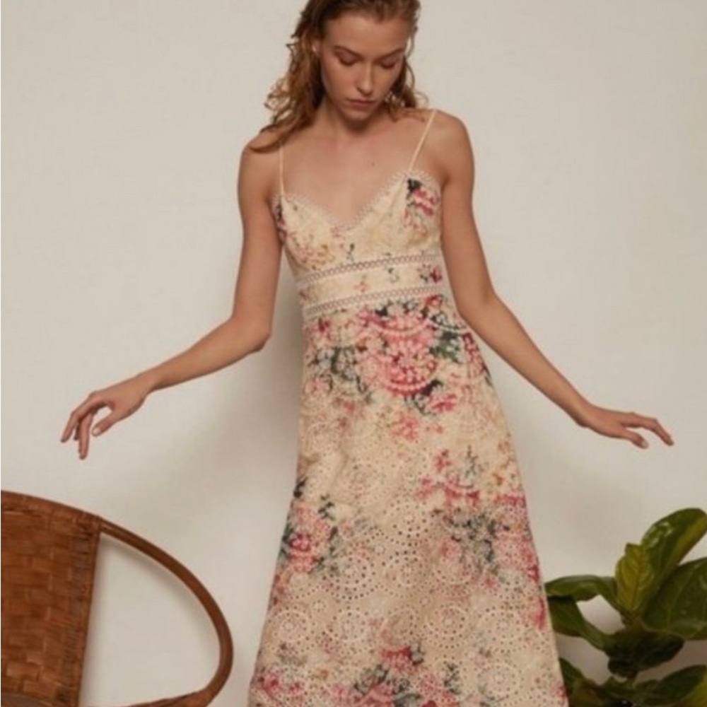 BN. Zimmermann dress
Size 0 for Zimmerman, fits like a US 2/4